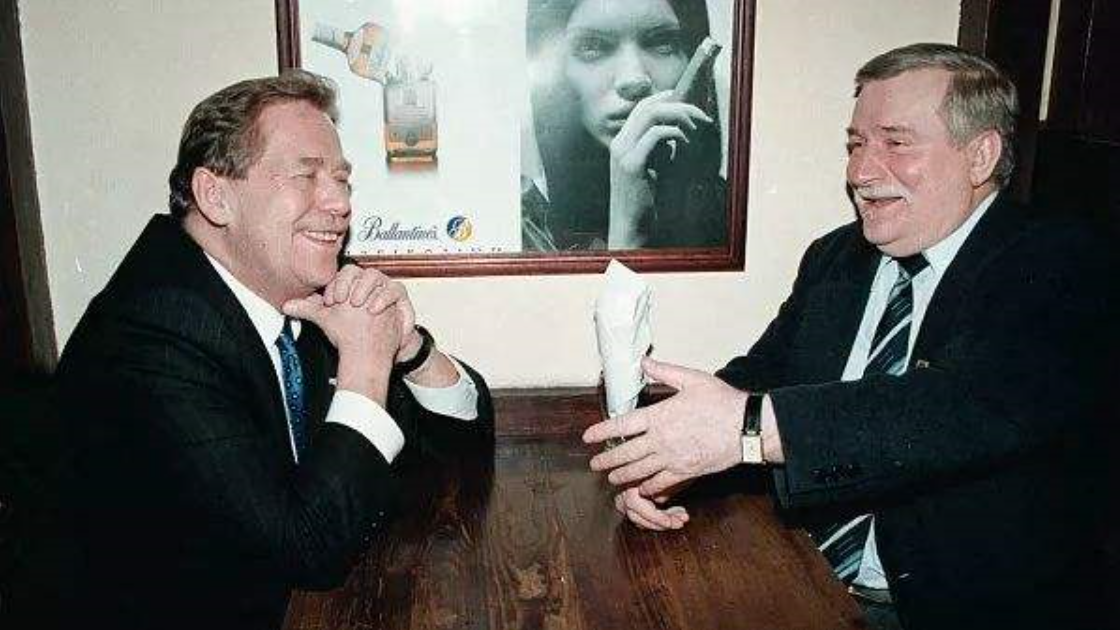 捷克是哪个国家_捷克国家是发达国家吗_捷克国家是哪个洲