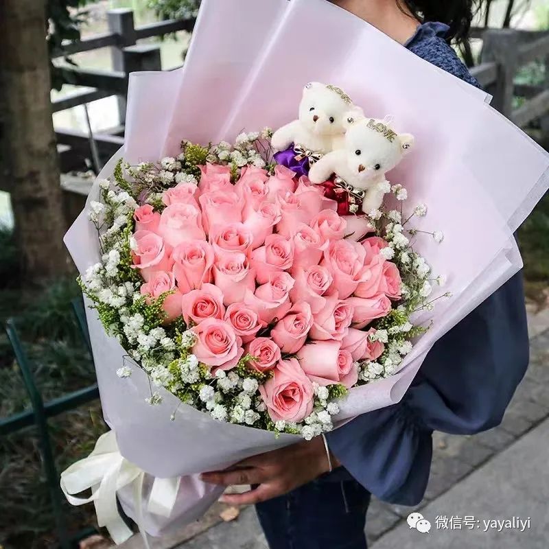 粉色玫瑰花语是什么意思寓意_粉色玫瑰花代表什么意思_粉色玫瑰花代表的意思